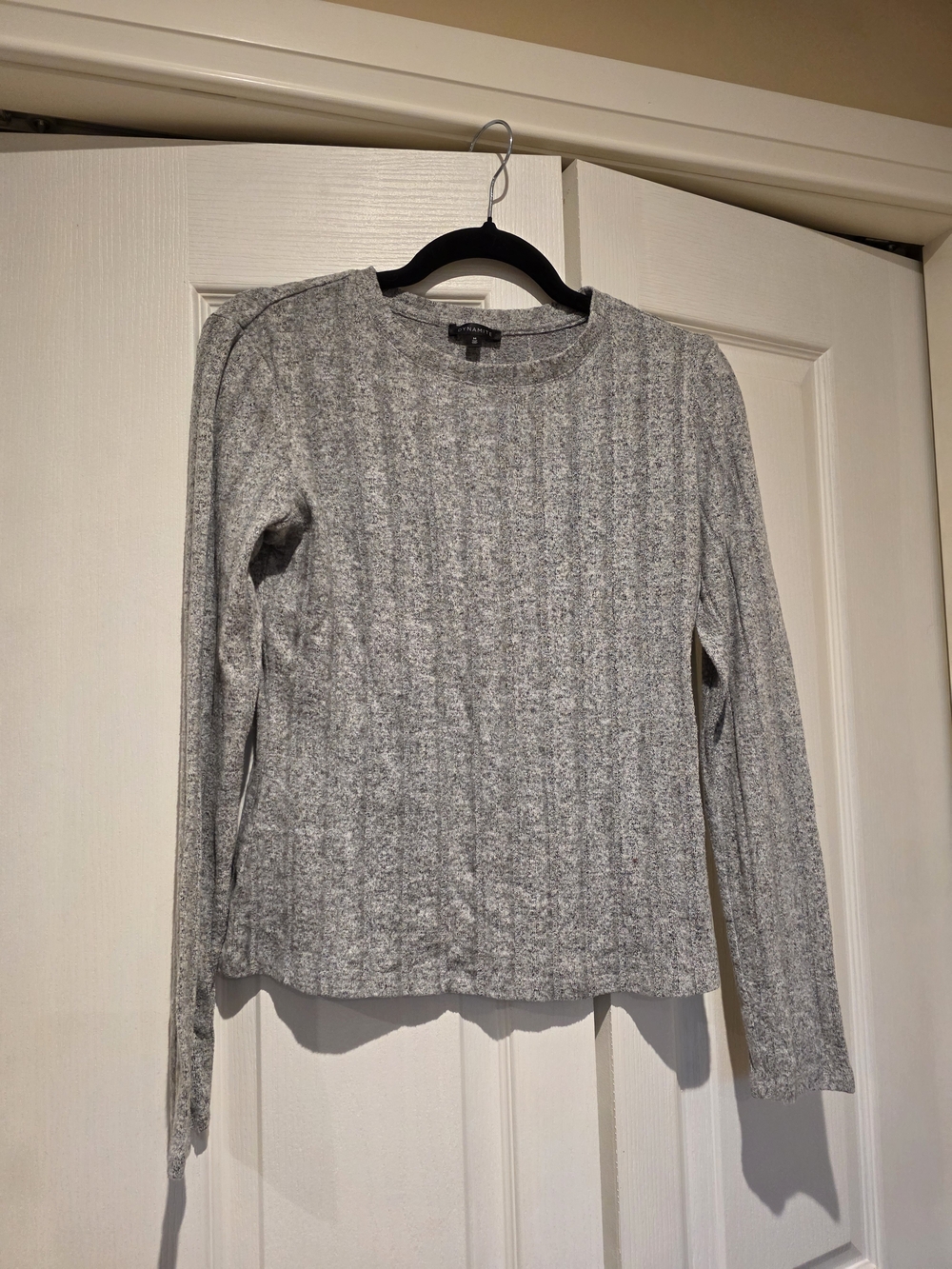 Long-Sleeve Ribbed Top - Gray